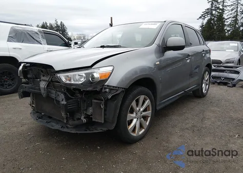 2014 Mitsubishi Outlander Sport Es z USA, uszkodzony, nr VIN 4A4AP3AU1EE029903